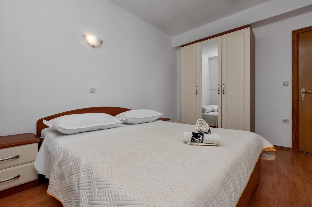 Apartmani Antonela ตราสนิสเซ ภายนอก รูปภาพ