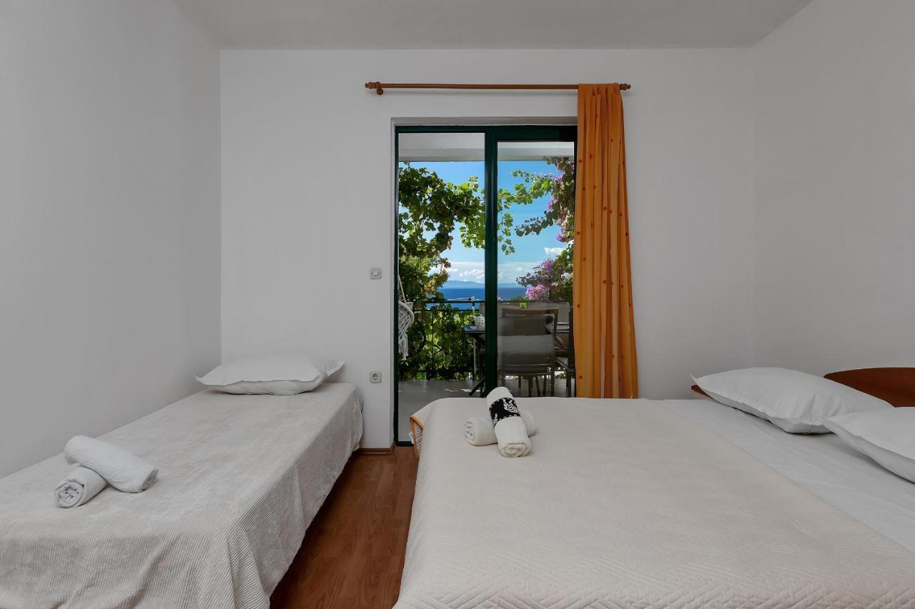 Apartmani Antonela ตราสนิสเซ ภายนอก รูปภาพ