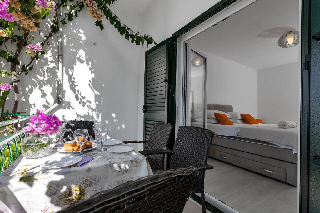 Apartmani Antonela ตราสนิสเซ ภายนอก รูปภาพ