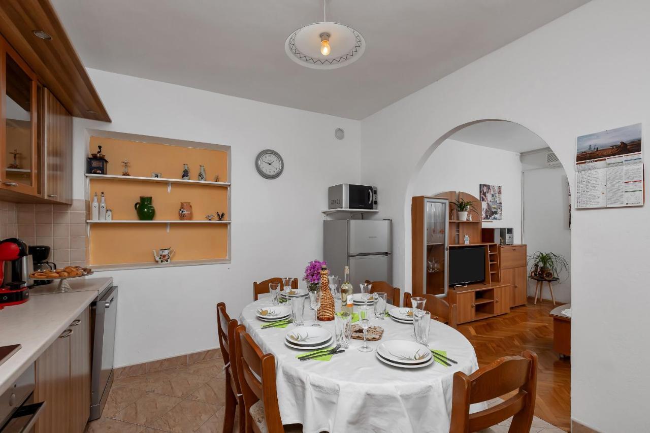 Apartmani Antonela ตราสนิสเซ ภายนอก รูปภาพ